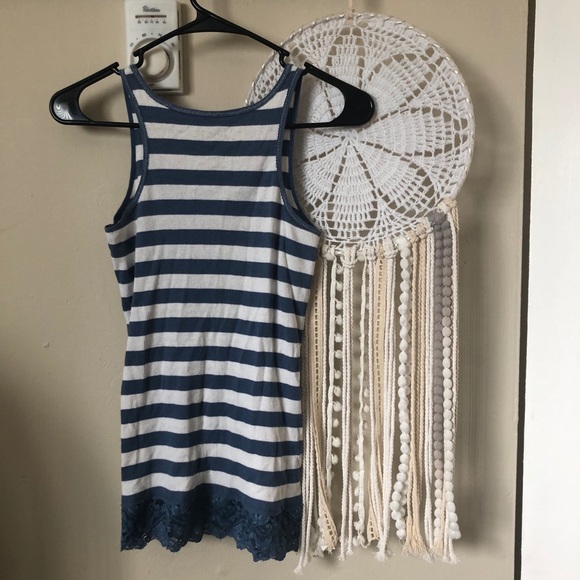 Tank top - Picture 2 of 3